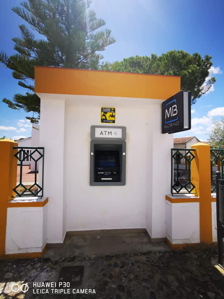 Nova Caixa Multibanco 02