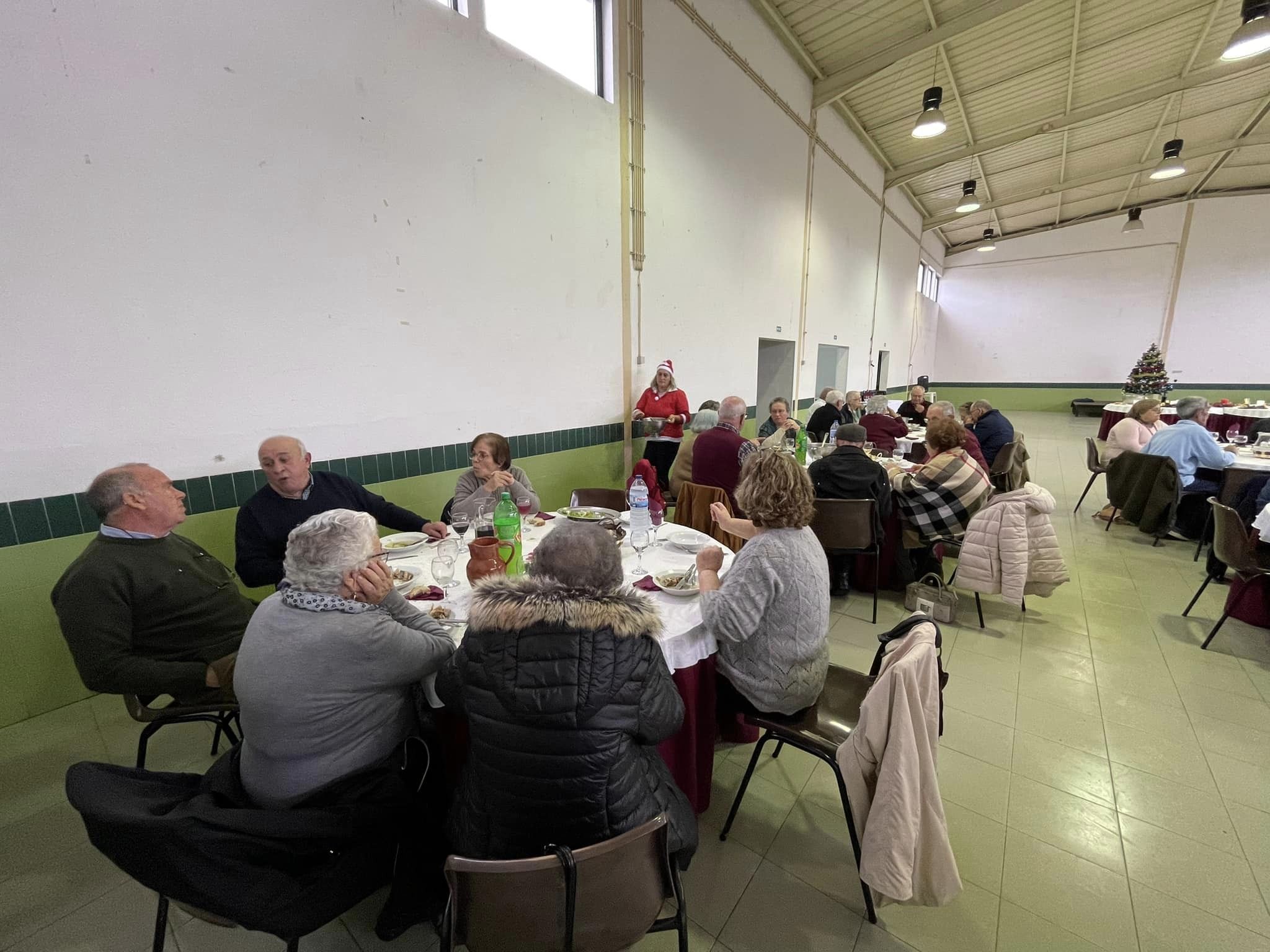 Como foi: Almoço de Natal para Reformados, Pensionistas e Idosos da Freguesia de Vila de Frades
