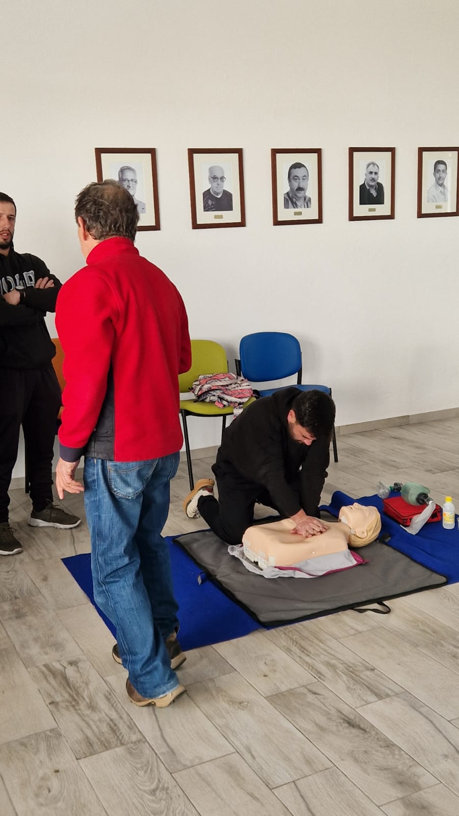 Formação Suporte Básico de Vida e Desfibrilhação Automática Externa