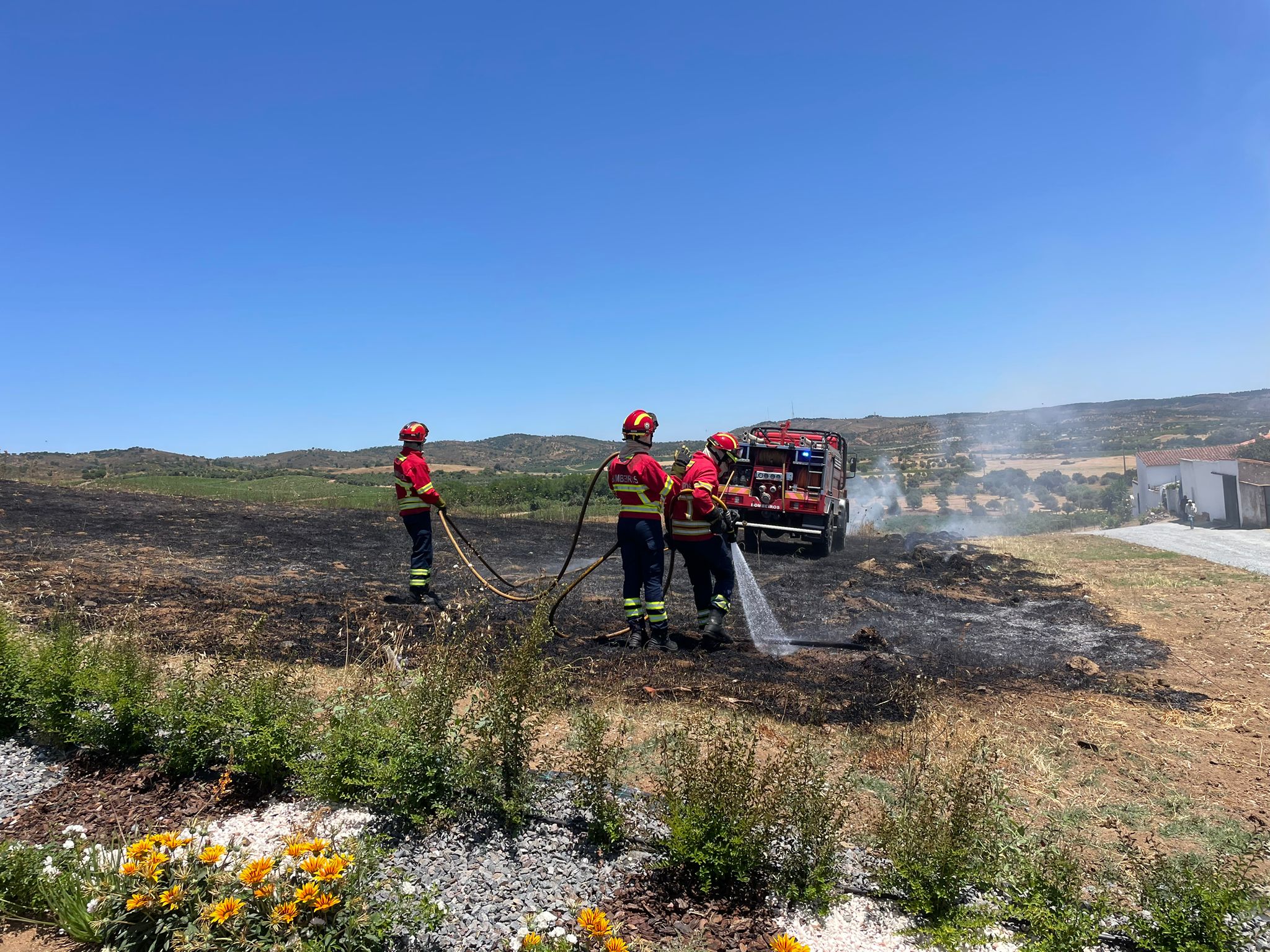 Agradecimento à Associação Humanitária dos Bombeiros Voluntários de Vidigueira Agradecimento à Associação Humanitária dos Bombeiros Voluntários de Vidigueira
