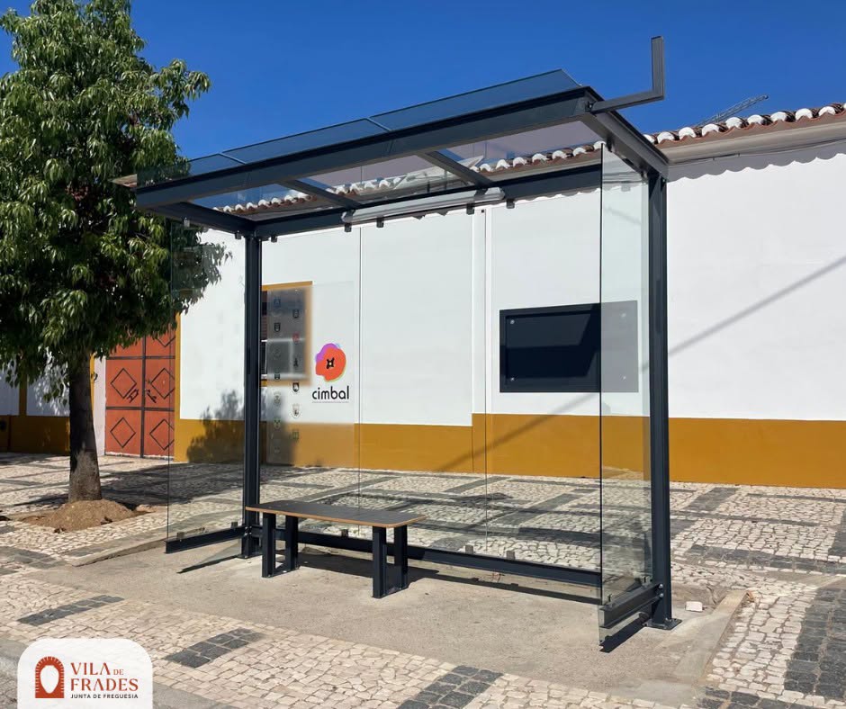 Novos Abrigos para Passageiros